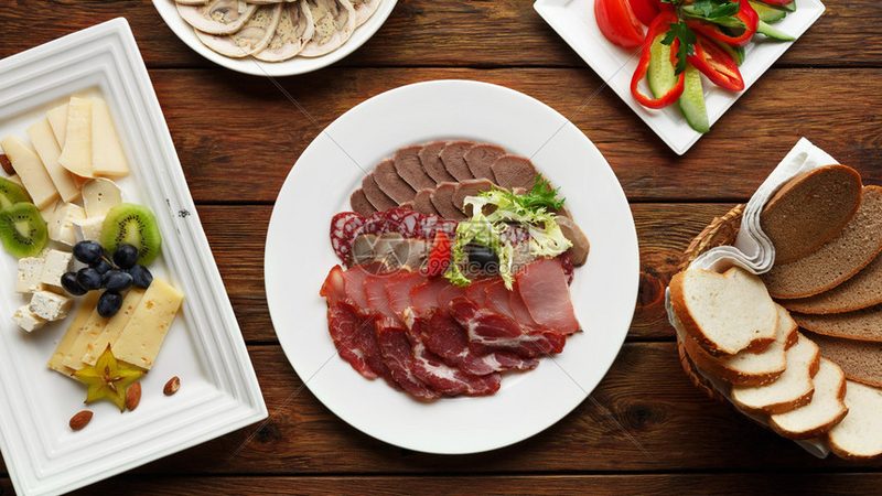 社区团购食材配送，资质要求知多少？**